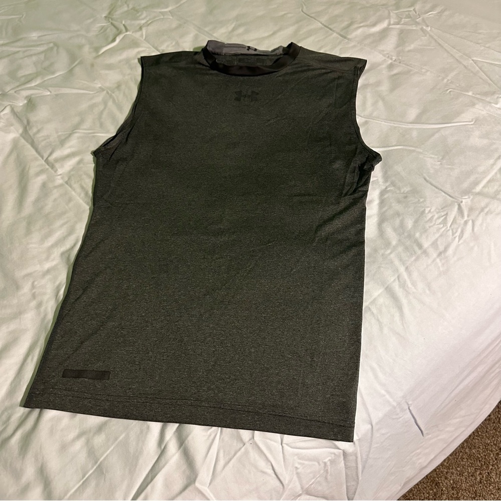 Under Armour Men's Dark Gray Tank Top